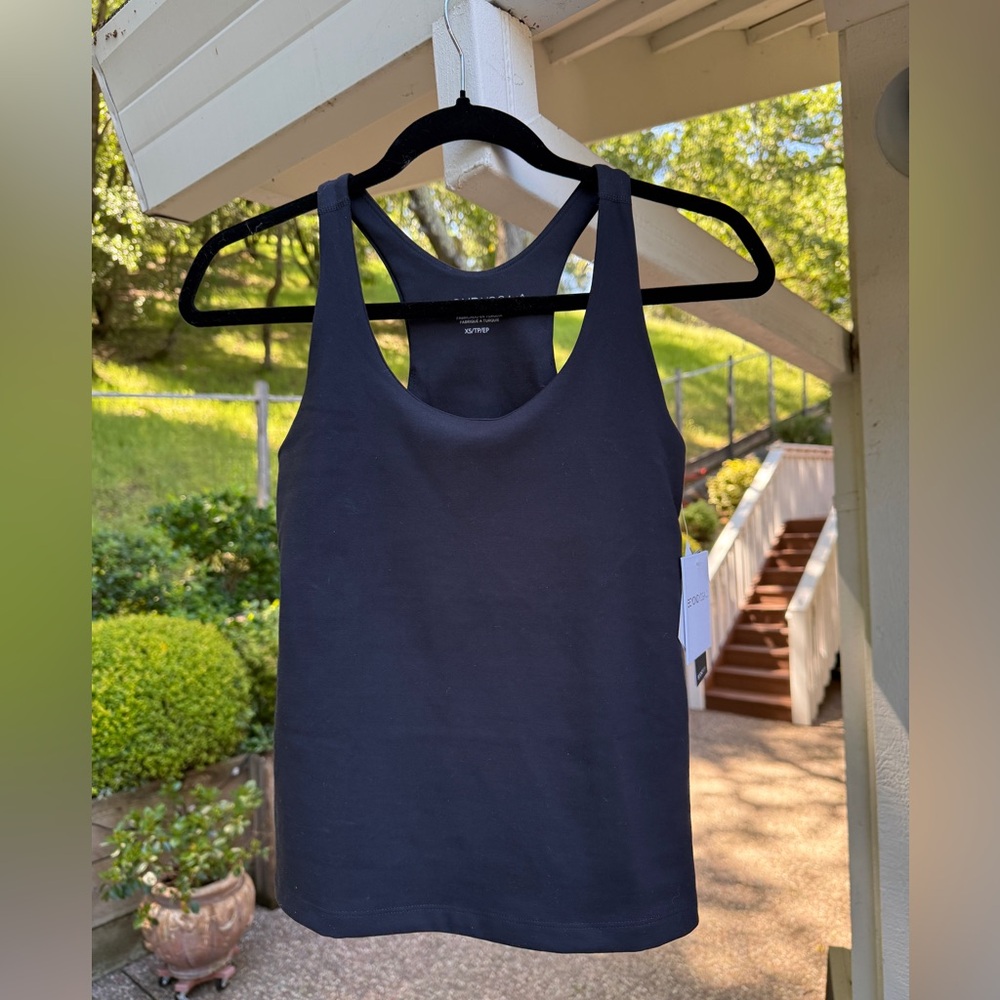 Beyond Yoga Black Racerback Tank Top - XS